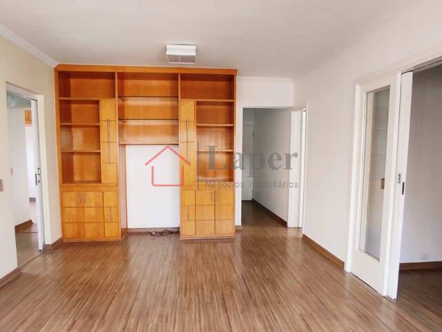 #588 - Apartamento para Venda em São Paulo - SP