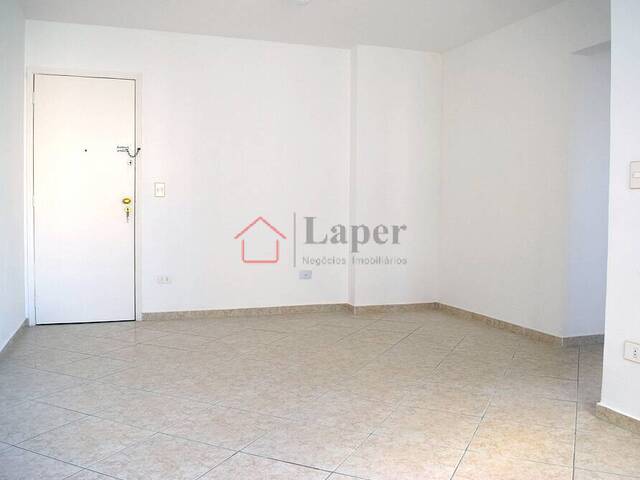 #827 - Apartamento para Venda em São Paulo - SP