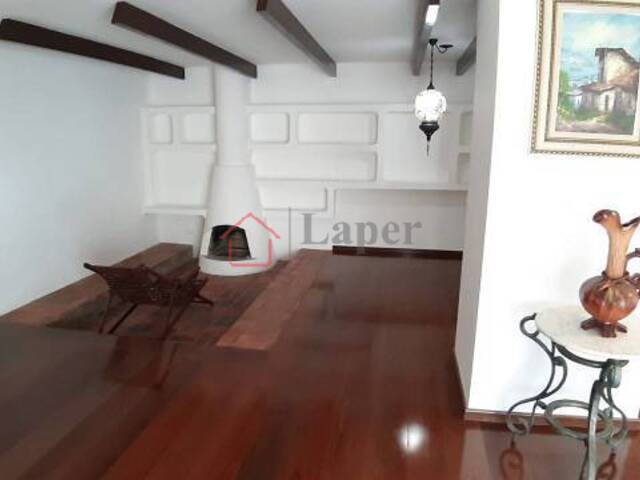 #888 - Apartamento para Venda em São Paulo - SP