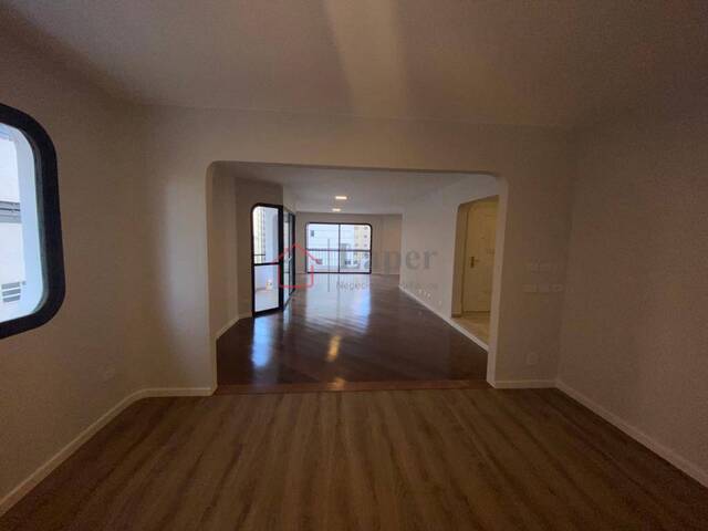 #890 - Apartamento para Venda em São Paulo - SP