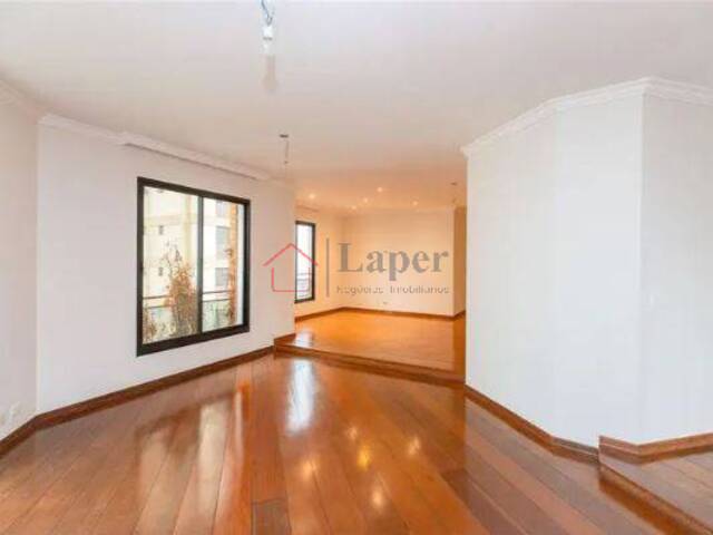 #748 - Apartamento para Locação em São Paulo - SP