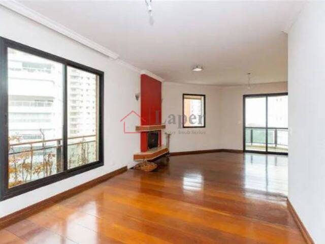 #748 - Apartamento para Locação em São Paulo - SP